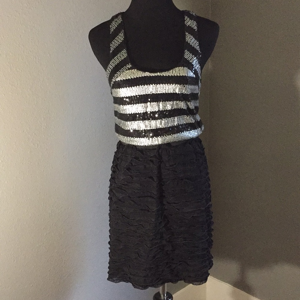 Small sequin black dress